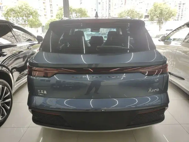 BYD Song Pro — Фото автомобиля 5