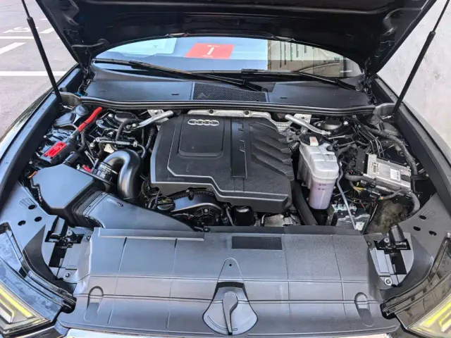 Audi A6L — Фото автомобиля 15