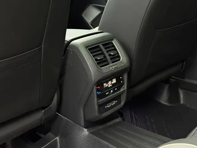 Volkswagen Tayron — Фото автомобиля 14