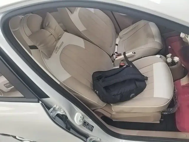 Wuling Hongguang Mini EV — Фото автомобиля 24