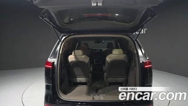 Kia Carnival 4th Gen — Фото автомобиля 20