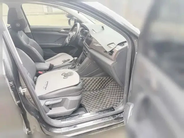 Volkswagen Tharu — Фото автомобиля 13