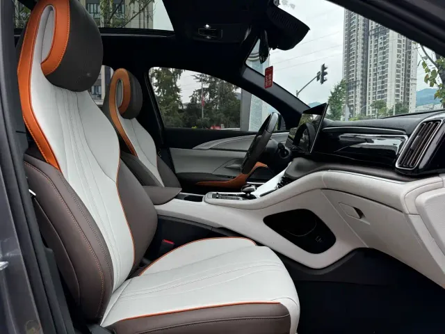 BYD Song PLUS — Фото автомобиля 11