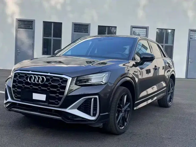Фотография автомобиля — Audi Q2L