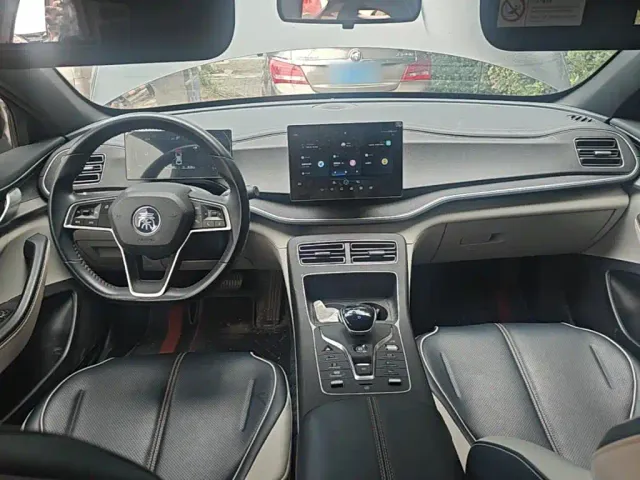BYD Qin PLUS — Фото автомобиля 9
