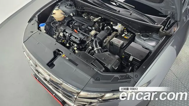 Hyundai Tucson Tucson (NX4) Бензин 1.6 турбо 2WD — Фото автомобиля 6