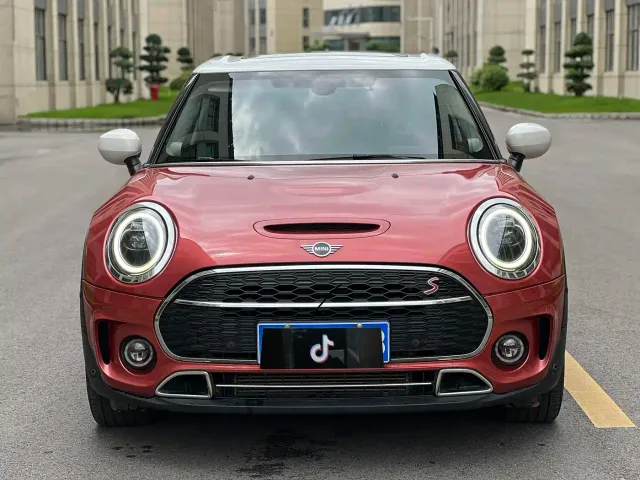 MINI Clubman — Фото автомобиля 2