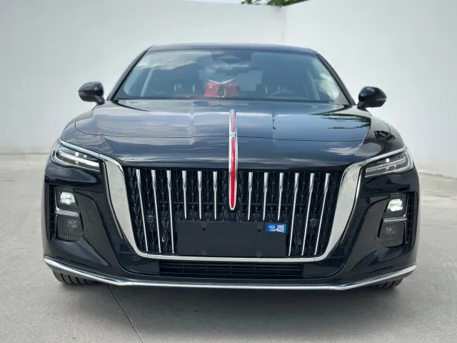 Hongqi H5 — Фото автомобиля 2