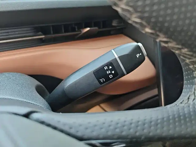 Changan Qiyuan A05 — Фото автомобиля 16