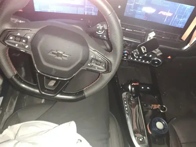 Chevrolet Seeker — Фото автомобиля 12