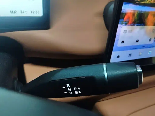 Leapmotor C10 — Фото автомобиля 13