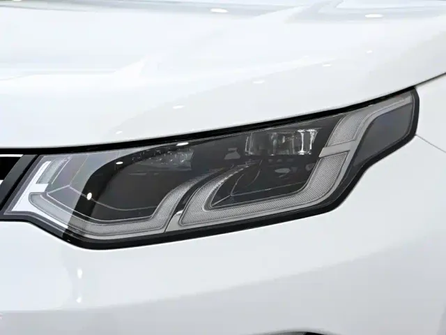 Land Rover Discovery Sport — Фото автомобиля 10