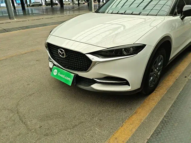 Mazda CX-4 — Фото автомобиля 23