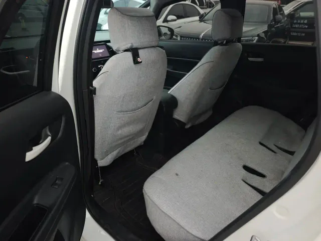 Honda Fit — Фото автомобиля 7