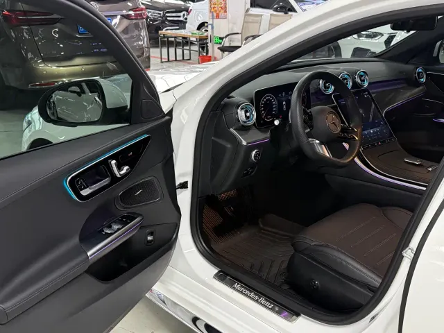 Mercedes-Benz C-Class — Фото автомобиля 7
