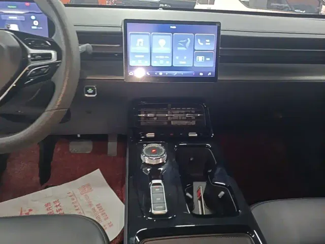 Wuling Starlight — Фото автомобиля 12