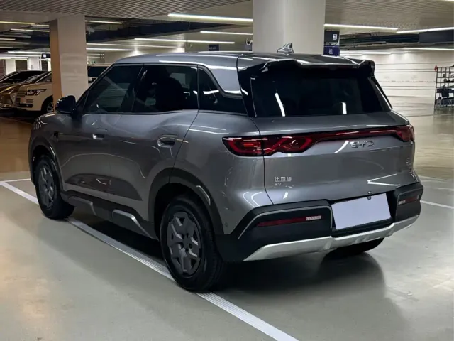 BYD Yuan UP — Фото автомобиля 7