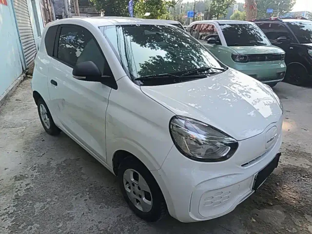 Roewe Clever — Фото автомобиля 3
