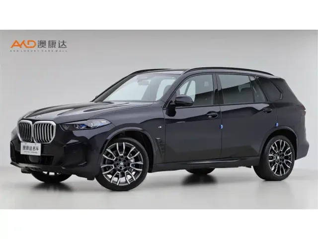 Фотография автомобиля — BMW X5