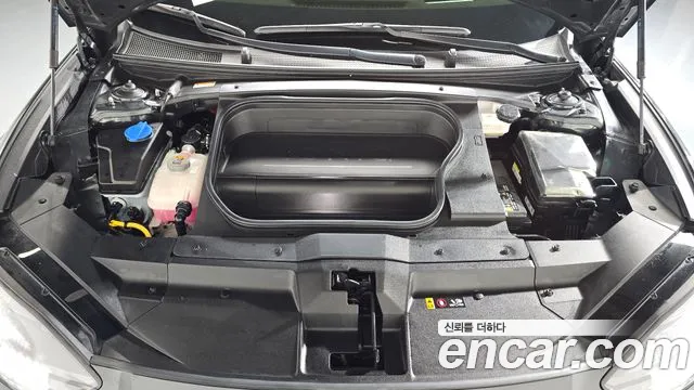 Hyundai Ioniq 6 — Фото автомобиля 9