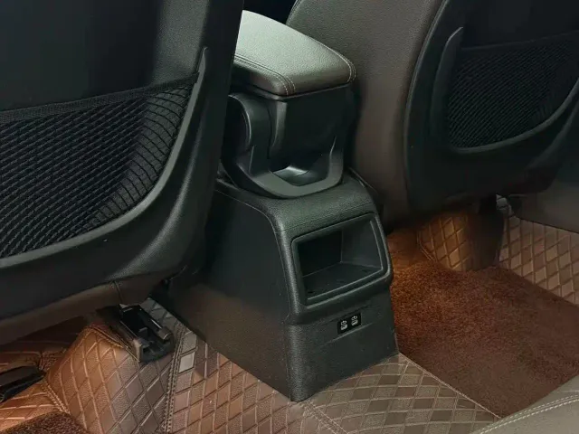 BMW BMW X1 2022 sDrive20Li Fashion — Фото автомобиля 20