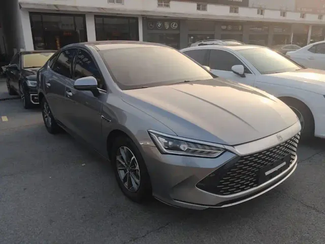 BYD Qin PLUS — Фото автомобиля 3