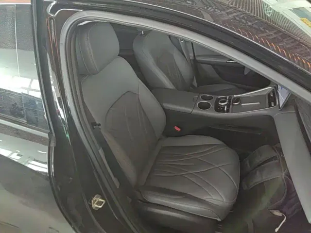 Geely Galaxy L6 — Фото автомобиля 24