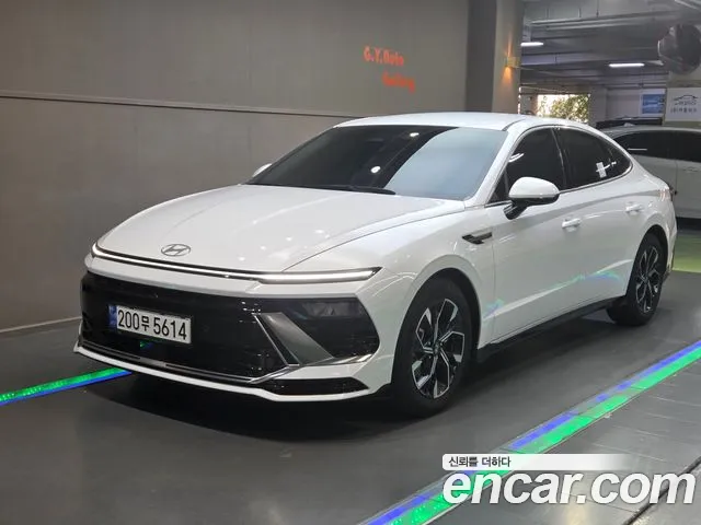 Фотография автомобиля — Hyundai Sonata DN8