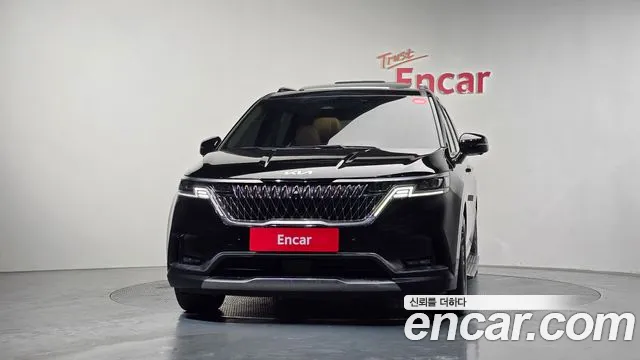 Kia Canival Carnival 4 поколение Дизель 7 мест Signature — Фото автомобиля 3