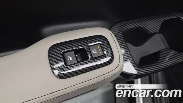 Hyundai Santa Fe MX5 — Фото автомобиля 25