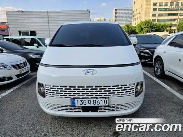 Hyundai Staria — Фото автомобиля 2