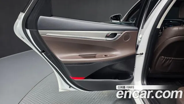 Hyundai Grandeur Новый Grandeur IG — Фото автомобиля 22