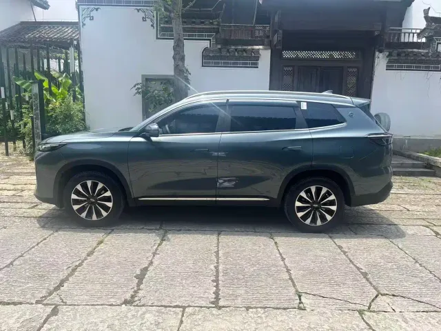 Chery Tiggo 8 PLUS — Фото автомобиля 4