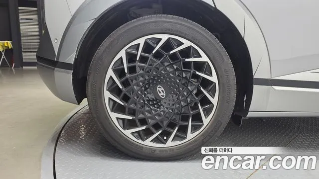 Hyundai Ioniq 5 — Фото автомобиля 5