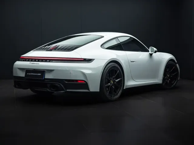 Porsche 911 — Фото автомобиля 4