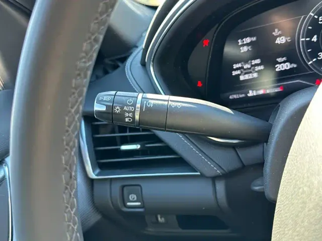 Cadillac CT5 — Фото автомобиля 24