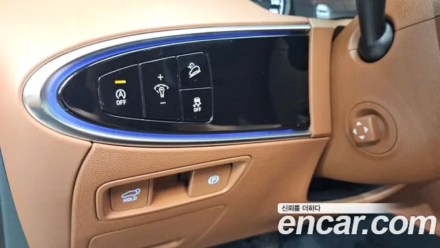 Genesis GV70 2.5T Бензин AWD — Фото автомобиля 11