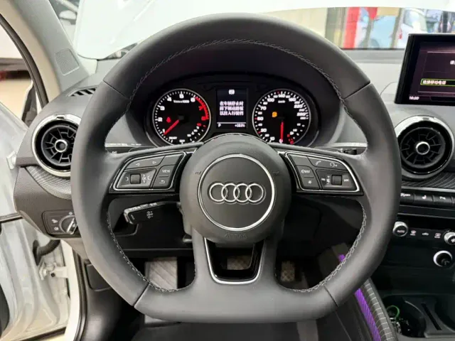 Audi Audi Q2L 2022 35 TFSI Fashion Dynamic — Фото автомобиля 11