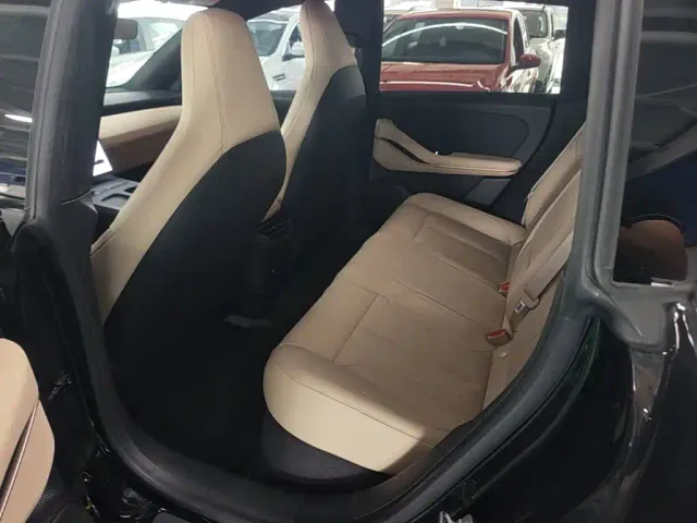 Nio ET5 Touring — Фото автомобиля 16
