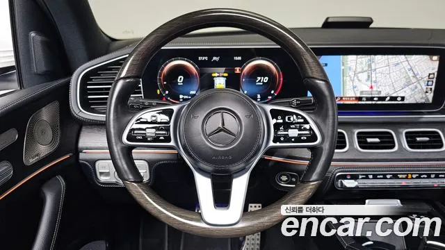 Mercedes-Benz GLS-Class — Фото автомобиля 9