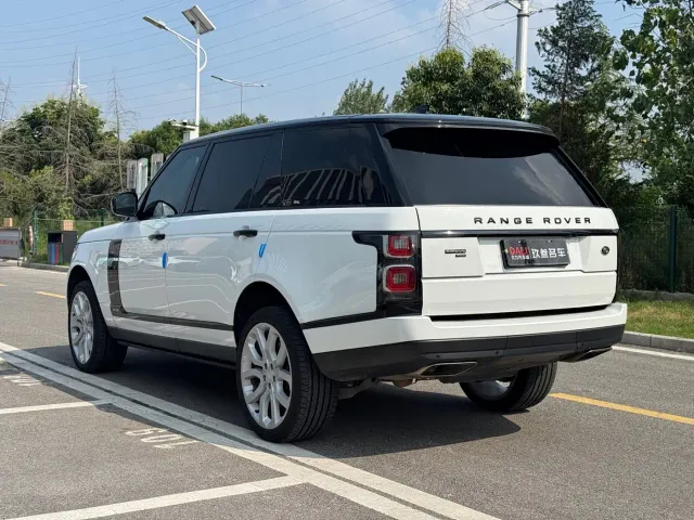 Land Rover Range Rover — Фото автомобиля 18