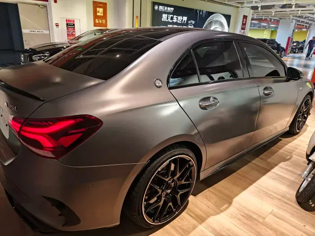 Mercedes-Benz Mercedes-Benz A-Class AMG 2022 AMG A 35 L 4MATIC — Фото автомобиля 13