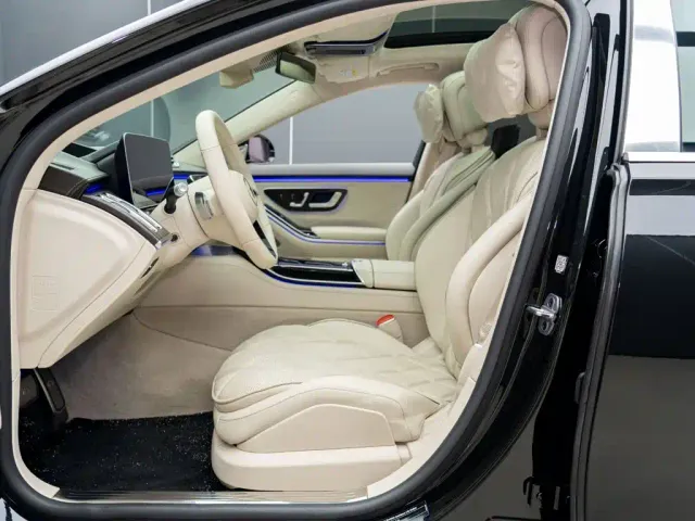 Mercedes-Benz Maybach S-Class — Фото автомобиля 11