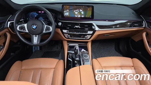BMW 5-Series — Фото автомобиля 7