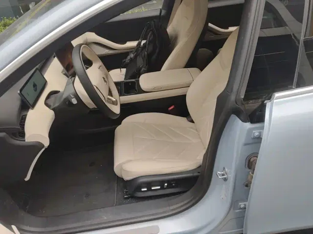 Nio ET5 Touring — Фото автомобиля 10