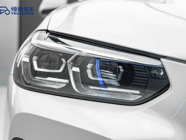 BMW X3 — Фото автомобиля 10