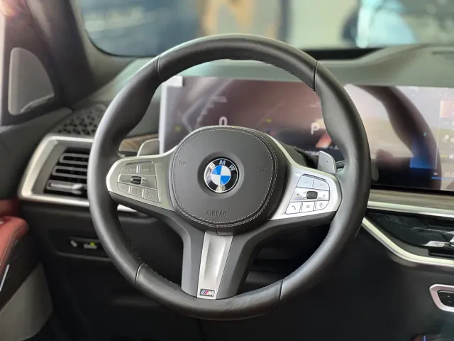 BMW X5 — Фото автомобиля 7