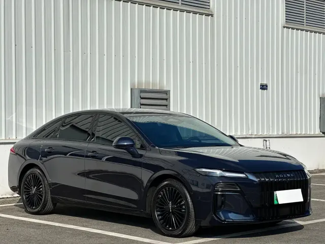 Roewe M7 DMH — Фото автомобиля 3