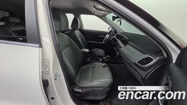 Kia Seltos Новый Seltos Бензин 2.0 2WD — Фото автомобиля 25