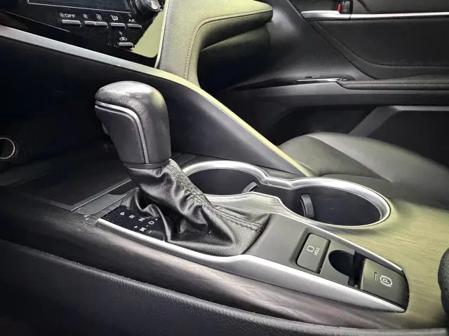 Toyota Camry — Фото автомобиля 17